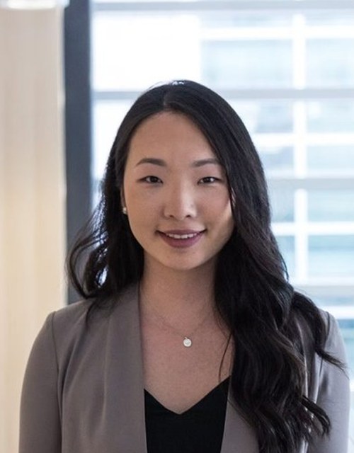 Dr. Elizabeth Lee